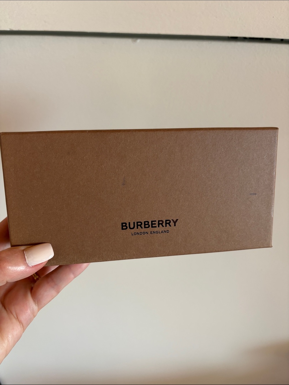🤎Burberry🤎 Tan/Brown Box